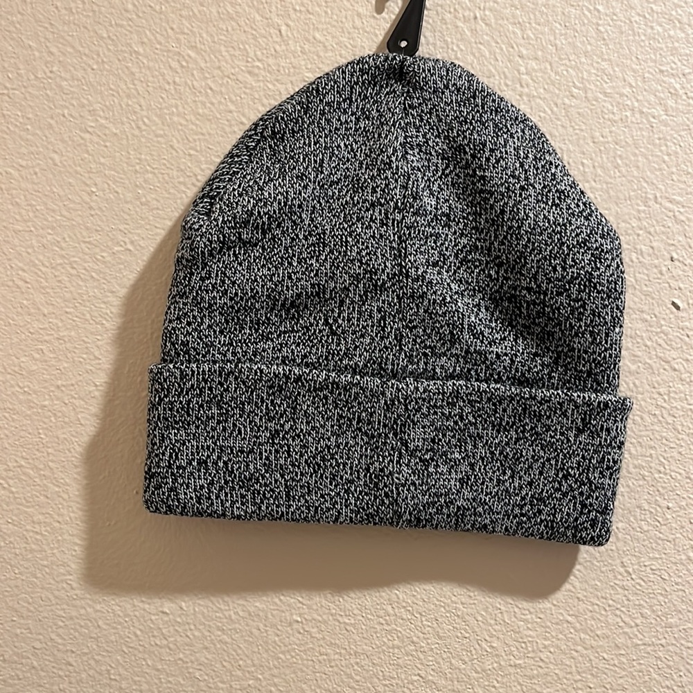 Timberland Marled Cuffed Beanie. - Picture 3 of 3